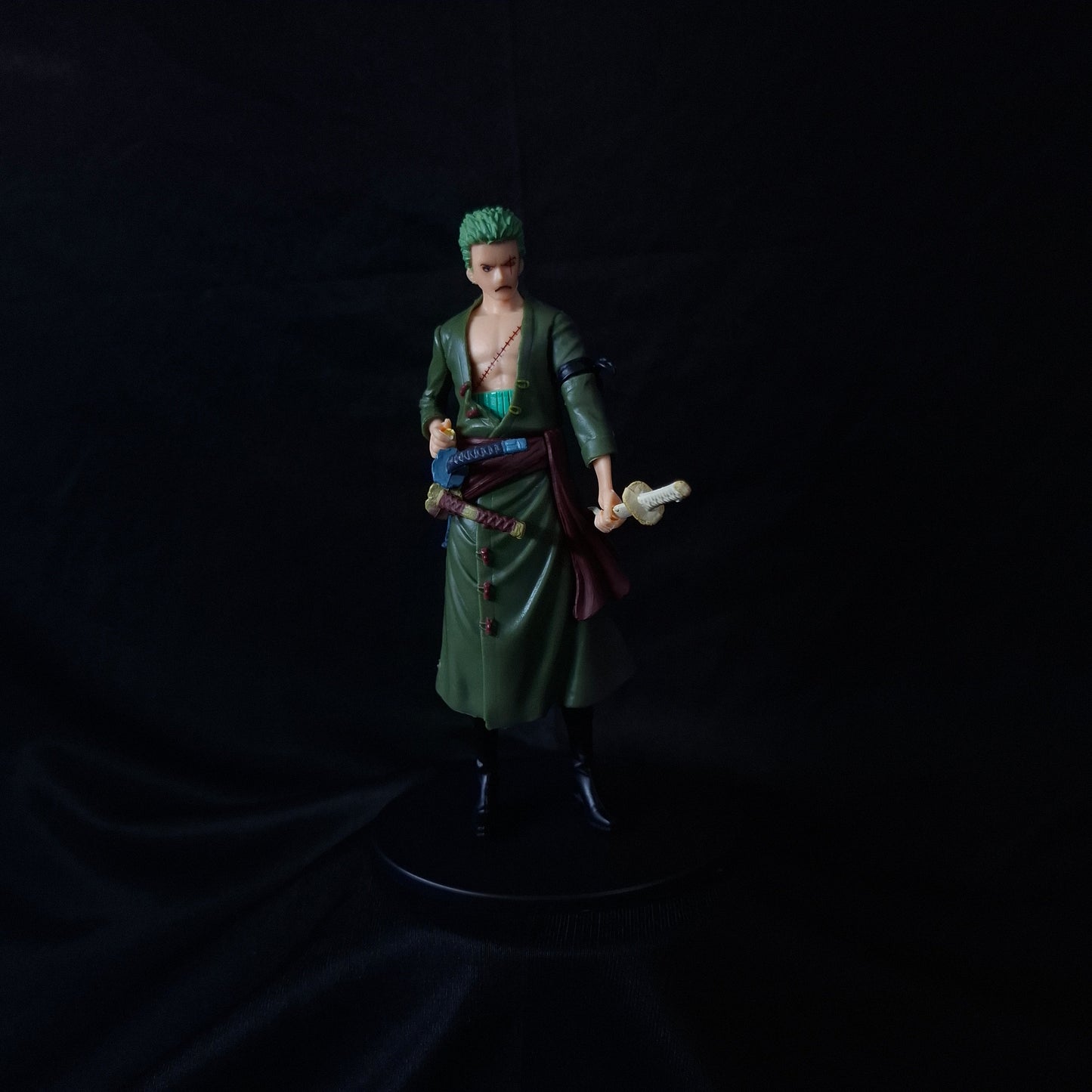Bandai One Piece Roronoa Zoro Figuarts Zero